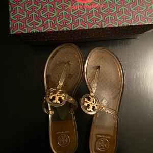 Tory Burch slide.